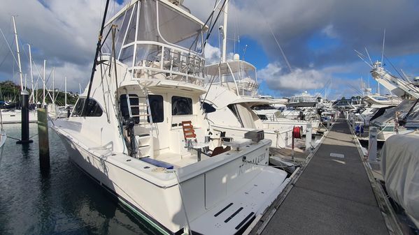 Luhrs 380-TOURNAMENT image