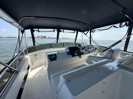 Carver 406 Motor Yacht image