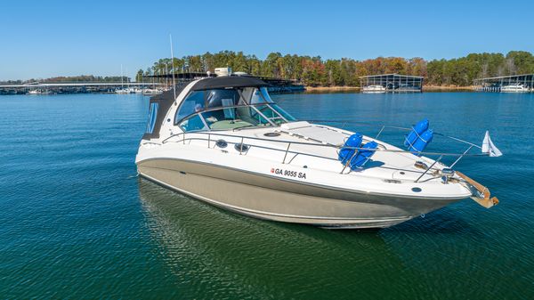 Sea Ray 320 Sundancer 