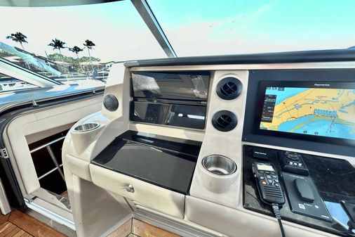 Sea Ray 60 Sundancer image