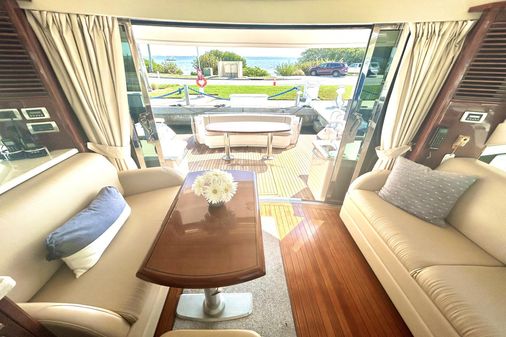 Sea Ray 60 Sundancer image