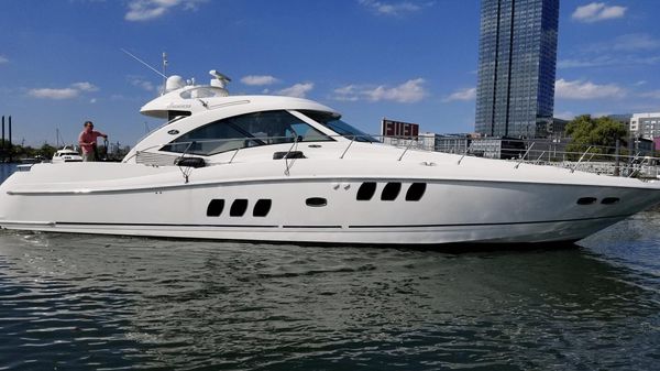 Sea Ray 60 Sundancer 