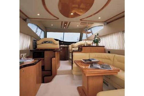 Ferretti Yachts 530 image