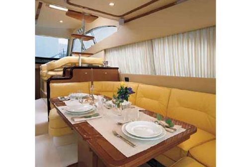 Ferretti Yachts 530 image