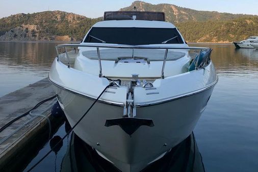 Ferretti Yachts 690 image