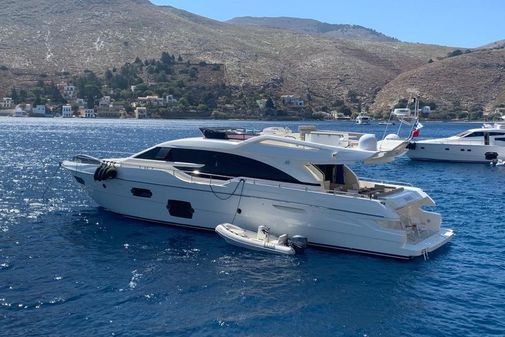 Ferretti Yachts 690 image