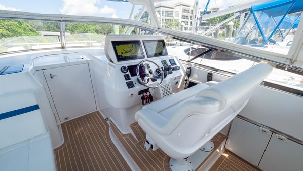 Intrepid 430 Sport Yacht image