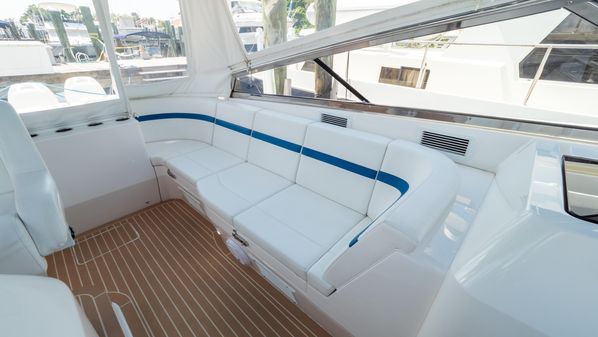 Intrepid 430 Sport Yacht image