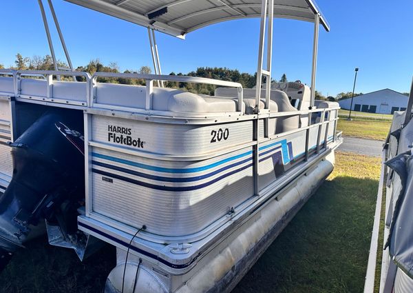 Harris-float-boat PONTOON image