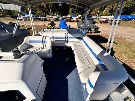 Harris-float-boat PONTOON image