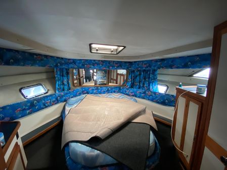 Carver 36 Mariner image