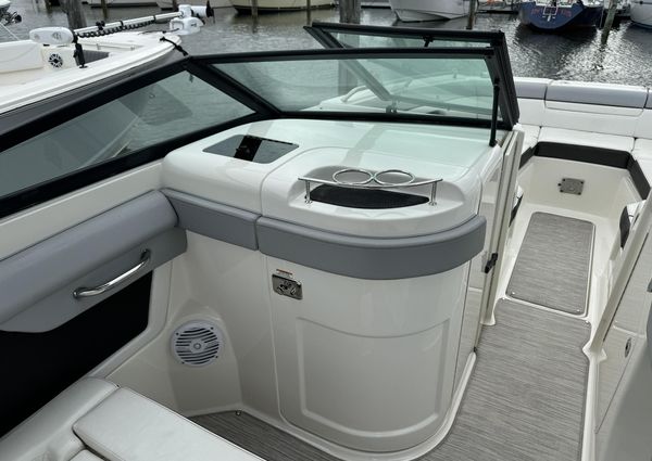 Sea Ray 270SDX image