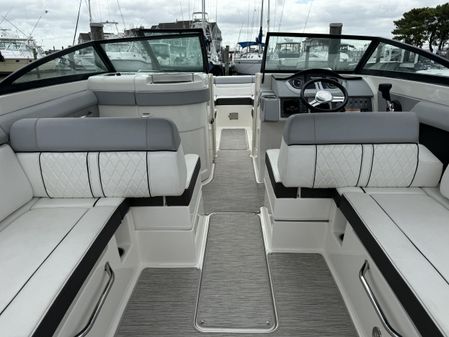 Sea Ray 270SDX image