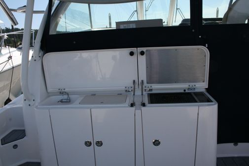 Pursuit OS-385-OFFSHORE image