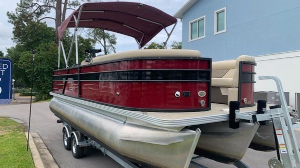 Crest Classic LX 220 SLS