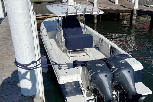 Intrepid 323 image