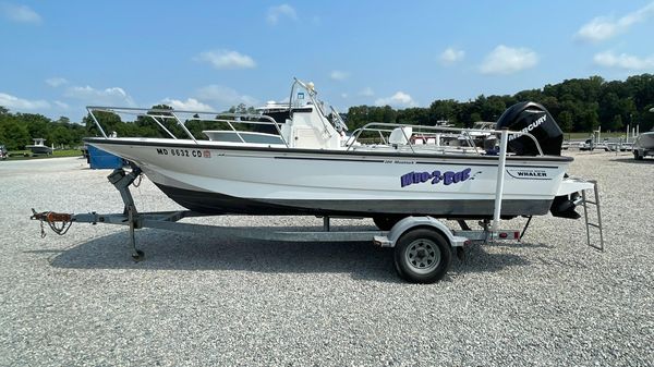 Boston Whaler 190 Montauk 