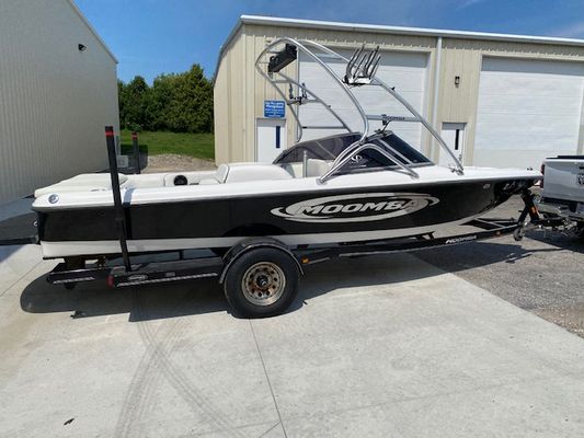 Moomba Outback - main image