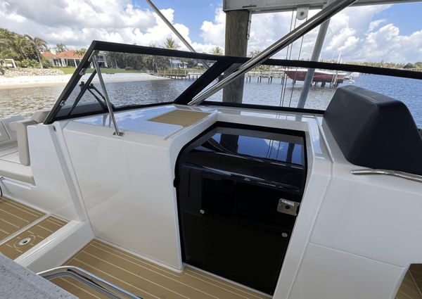 Aquila 32 Sport image