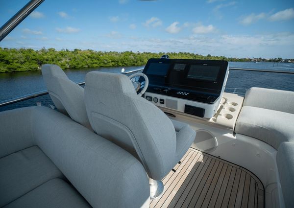 Azimut Fly 60 image