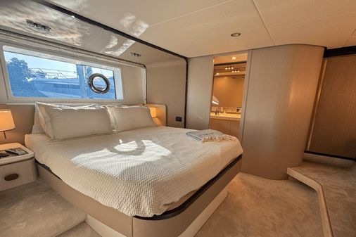 Azimut Fly 60 image