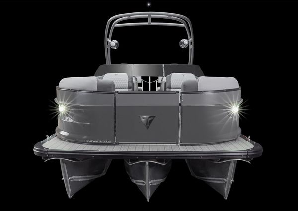 Tahoe-pontoon GRAND-TAHOE-LTD-QUAD-LOUNGE-WINDSHIELD image