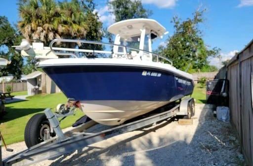 Everglades 230 CC