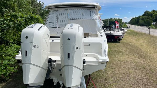 Boston-whaler 380-REALM image