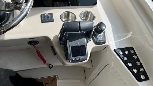 Boston-whaler 380-REALM image