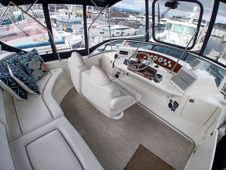 Silverton 35 Motor Yacht image