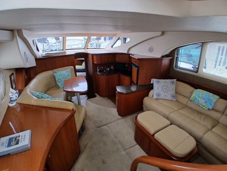 Silverton 35 Motor Yacht image