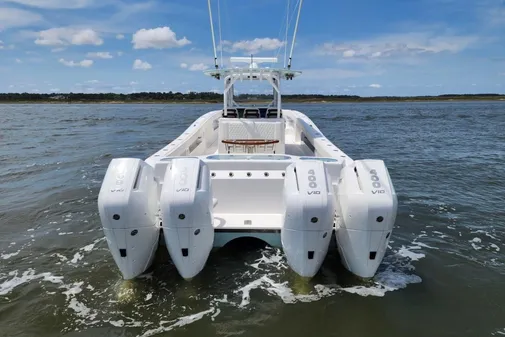 Front-runner 37-CATAMARAN image