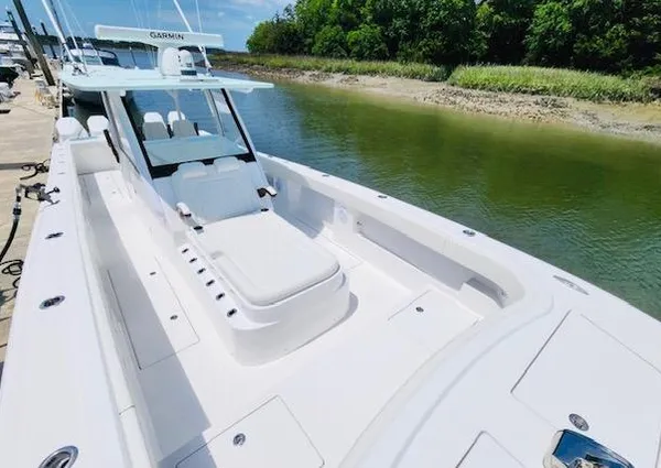 Front-runner 37-CATAMARAN image