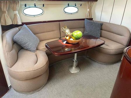 Princess Yachts V42 image