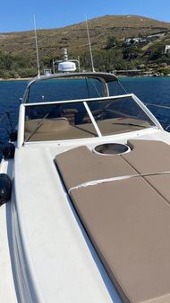 Princess Yachts V42 image