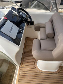 Princess Yachts V42 image