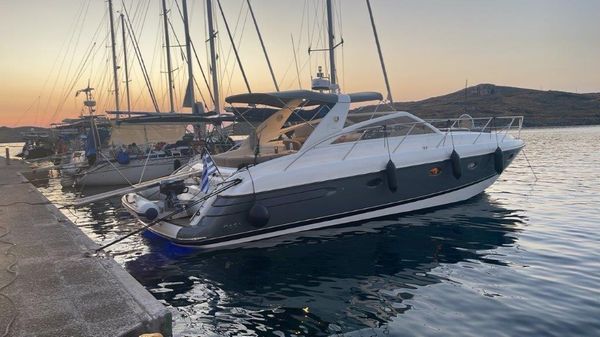 Princess Yachts V42 