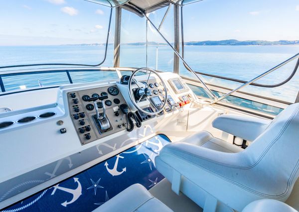 Carver 406 Aft Cabin Motor Yacht image