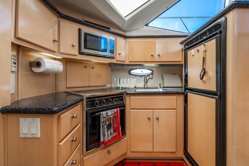 Carver 406 Aft Cabin Motor Yacht image