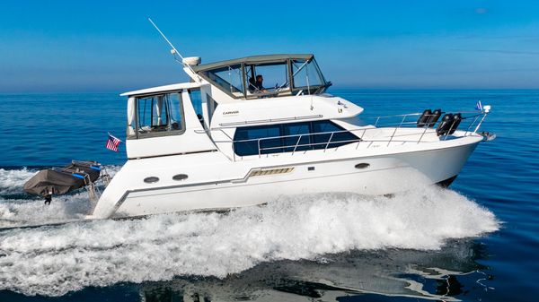 Carver 406 Aft Cabin Motor Yacht 