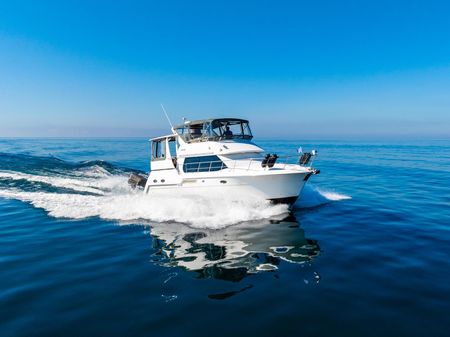 Carver 406 Aft Cabin Motor Yacht image