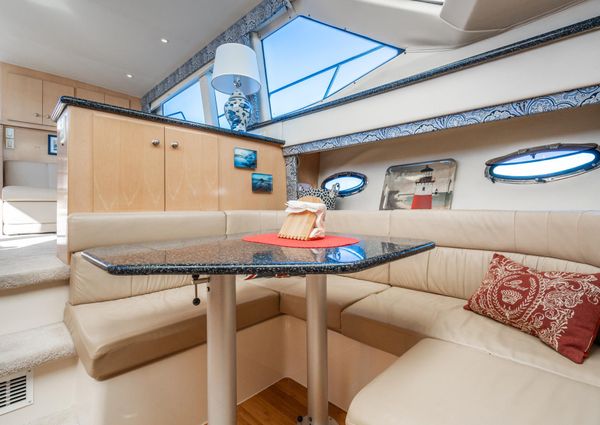 Carver 406 Aft Cabin Motor Yacht image