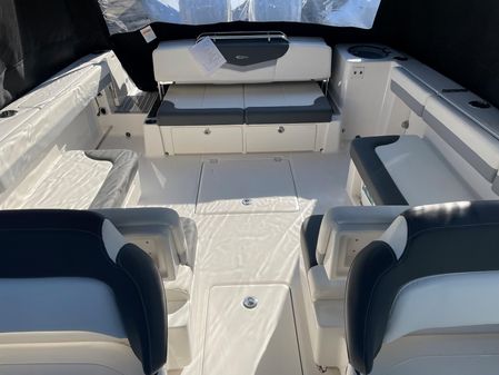 Robalo R317 DC image