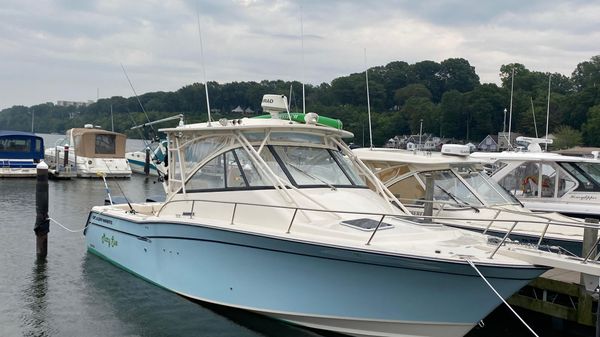 Grady-White Express 330