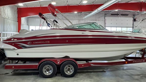 Crownline 252 EX