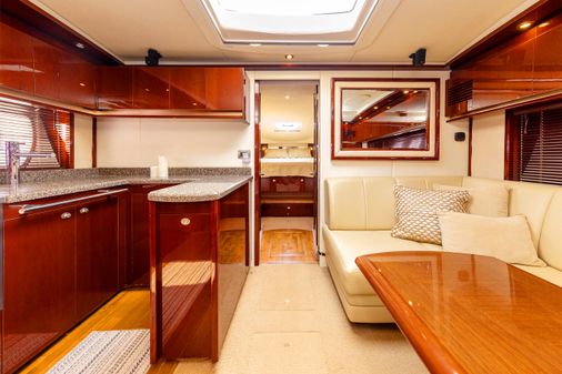 Sea Ray 48 Sundancer image