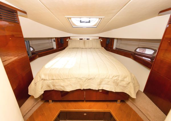 Sea Ray 48 Sundancer image