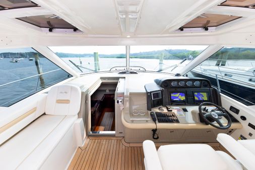 Sea Ray 48 Sundancer image