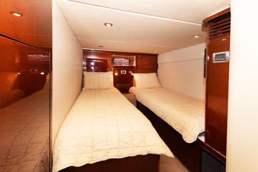 Sea Ray 48 Sundancer image