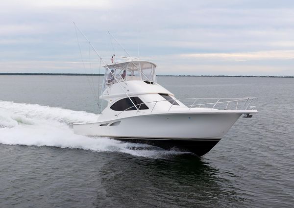 Tiara Yachts 3900 Convertible image